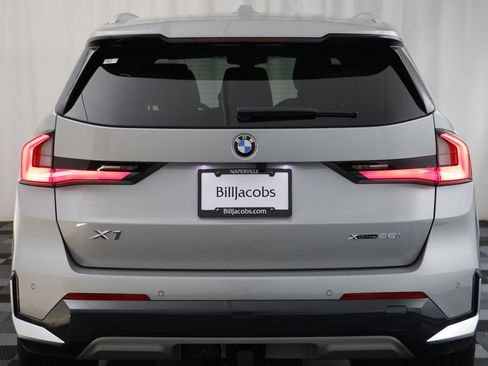 Certified 2025 BMW X1 xDrive28i w/ Convenience Package image 14