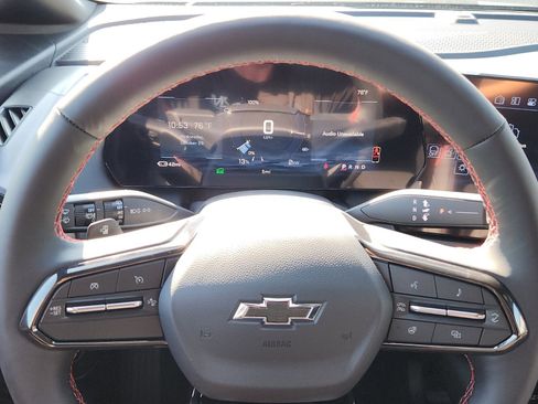 New 2026 Chevrolet Equinox EV RS image 16