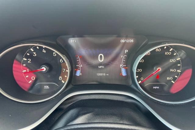 Used 2021 Jeep Compass Limited AWD/4WD image 12