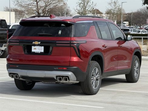 New 2026 Chevrolet Traverse LT image 4
