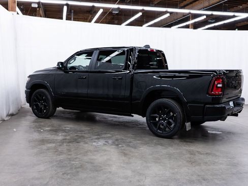 New 2026 RAM 1500 Laramie AWD/4WD image 4