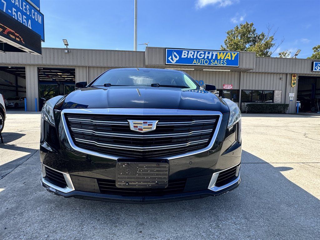 Used 2018 Cadillac XTS Luxury FWD image 4