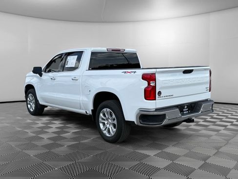 Used 2025 Chevrolet Silverado 1500 LTZ AWD/4WD image 3