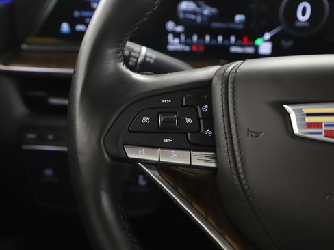 Used 2021 Cadillac Escalade Sport Platinum w/ LPO, ONYX Package image 32