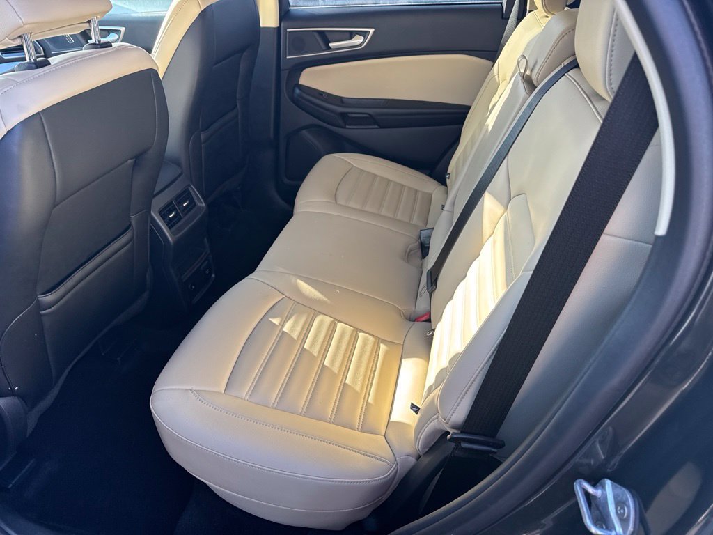 Used 2024 Ford Edge SEL w/ Convenience Package AWD/4WD image 9