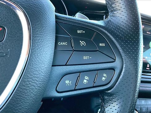 Used 2024 Dodge Durango GT image 17