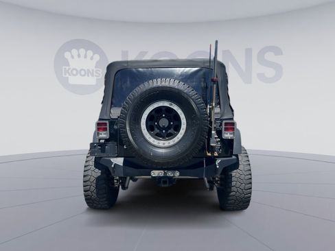 Used 2012 Jeep Wrangler Unlimited Sport AWD/4WD image 15