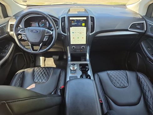 Used 2024 Ford Edge Titanium AWD/4WD image 28