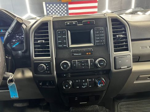 Used 2018 Ford F350 XL w/ Power Equipment Group AWD/4WD image 16