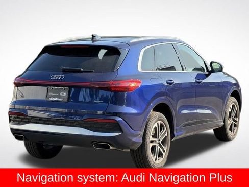 Used 2025 Audi Q5 Premium w/ Convenience Package AWD/4WD image 9