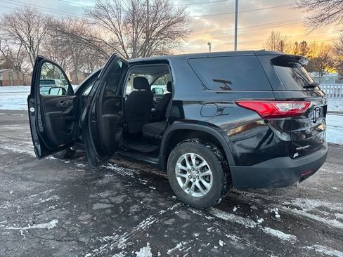 Used 2019 Chevrolet Traverse LS w/ LPO, Floor Liner Package image 27
