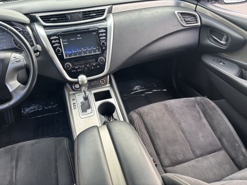Used 2018 Nissan Murano SV FWD image 21