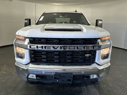 Used 2022 Chevrolet Silverado 2500 LT w/ Convenience Package image 4