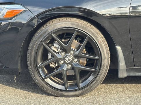 Used 2023 Honda Civic Sport image 12