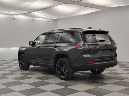 New 2025 Jeep Grand Cherokee L Limited w/ Luxury Tech Group II image 10