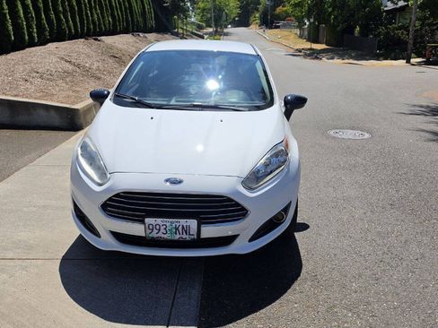 Used 2015 Ford Fiesta S FWD image 2