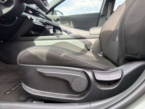 Certified 2026 Hyundai Elantra SEL Sport Premium FWD image 14