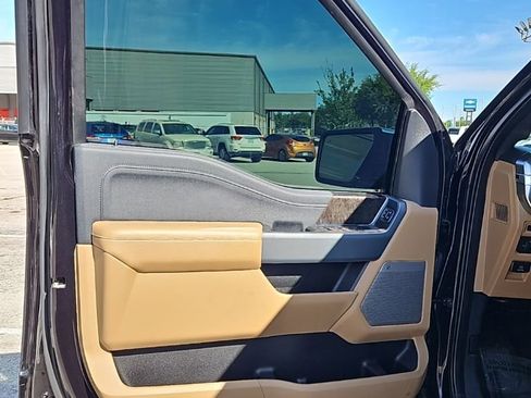 Used 2022 Ford F150 Lariat AWD/4WD image 10