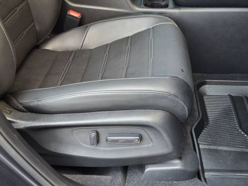 Used 2025 Honda CR-V EX-L image 27
