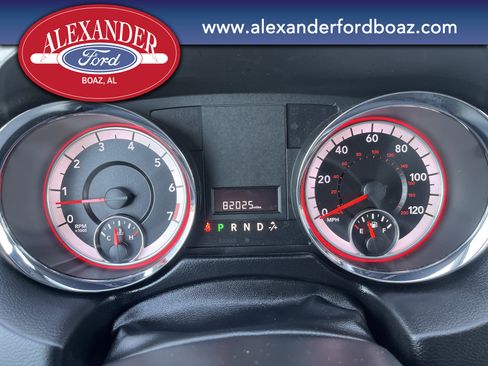 Used 2020 Dodge Grand Caravan SE w/ UConnect Hands-Free Group image 22