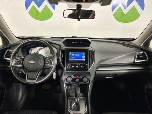 Used 2020 Subaru Forester Premium image 15