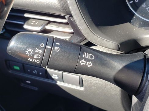 Certified 2021 Nissan Sentra SR w/ Trunk Package image 38