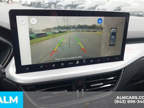 Used 2023 Ford Escape Platinum image 27