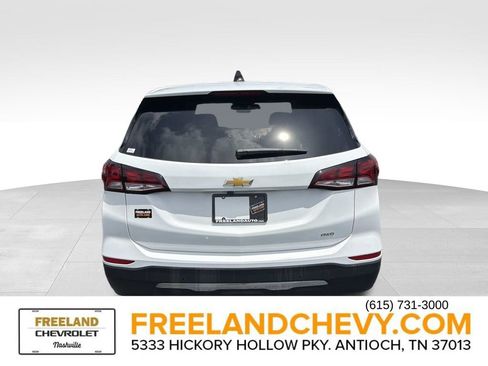 Used 2023 Chevrolet Equinox LT AWD/4WD image 4