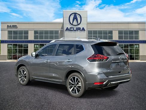 Used 2020 Nissan Rogue SL w/ Premium Package image 3