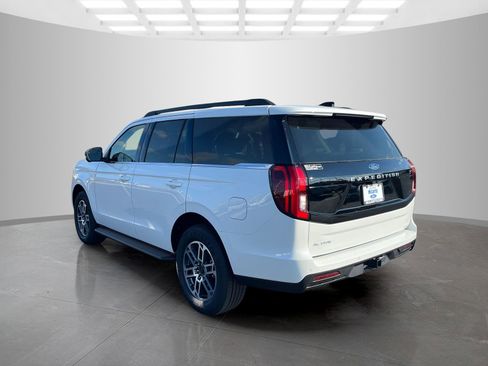New 2025 Ford Expedition Active image 6