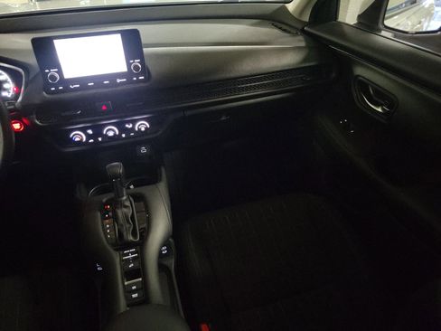 Used 2024 Honda HR-V LX image 14