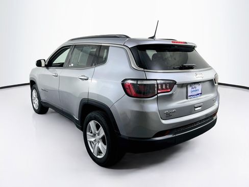 Used 2022 Jeep Compass Latitude w/ Convenience Group AWD/4WD image 7