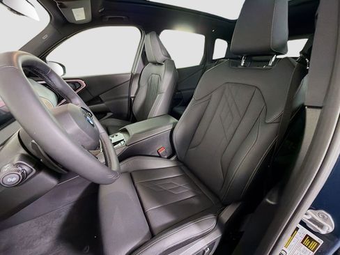 Used 2025 BMW X3 xDrive30i image 11