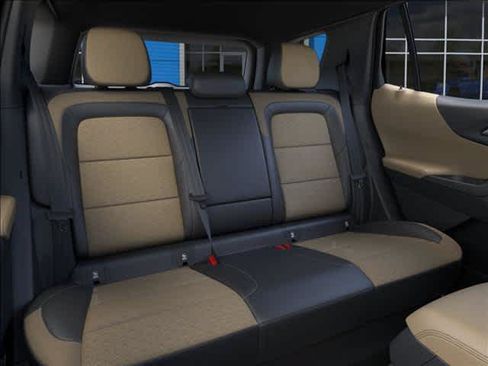 New 2026 Chevrolet Equinox ACTIV w/ Safety and Technology Package FWD image 17