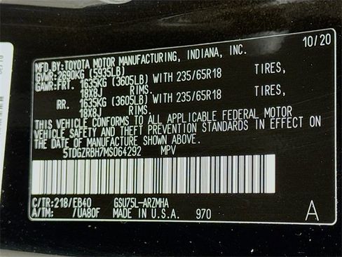 Used 2021 Toyota Highlander XLE image 17