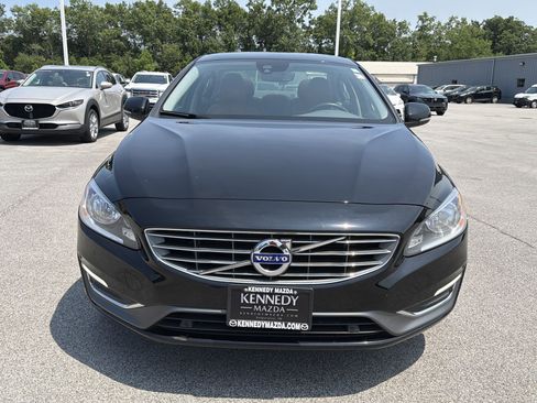 Used 2018 Volvo S60 T5 Inscription w/ Climate Package AWD/4WD image 8