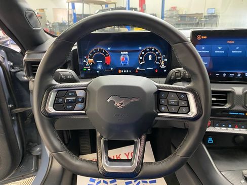 Used 2024 Ford Mustang Coupe RWD image 18