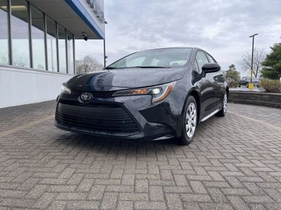 Used 2024 Toyota Corolla LE