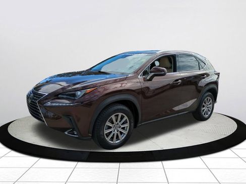 Used 2019 Lexus NX 300 FWD image 7