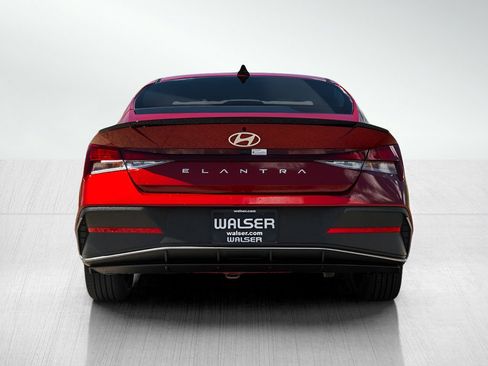 New 2025 Hyundai Elantra Sport image 6