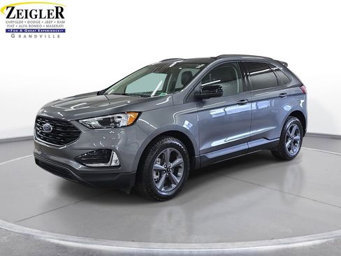Used 2024 Ford Edge SEL w/ Sport Appearance Package AWD/4WD image 1