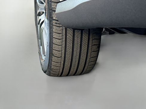 Used 2026 Mercedes-Benz GLC 300 image 42