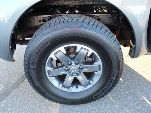 Used 2020 Nissan Frontier PRO-4X w/ Pro-4x Utility Package image 39