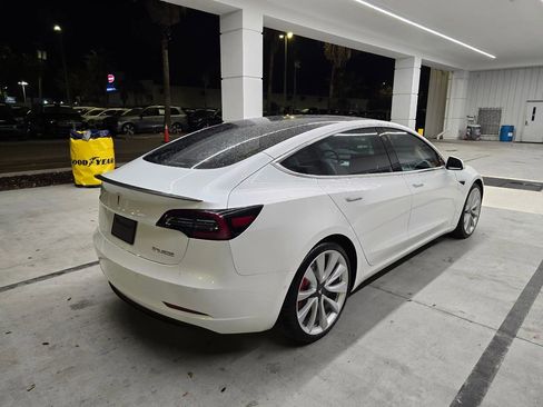 Used 2019 Tesla Model 3 Performance image 6