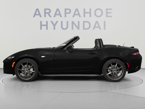 Used 2016 MAZDA MX-5 Miata Grand Touring RWD image 3