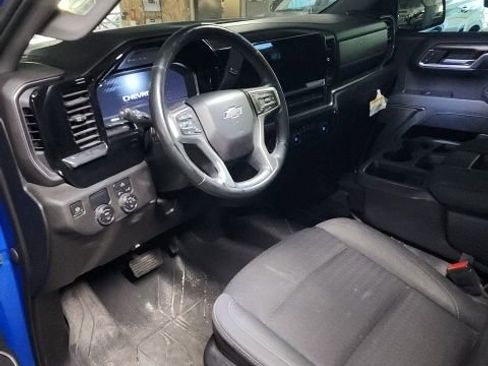 Used 2023 Chevrolet Silverado 1500 RST w/ Rally Edition RWD image 6