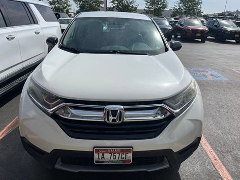 Used 2017 Honda CR-V LX image 3