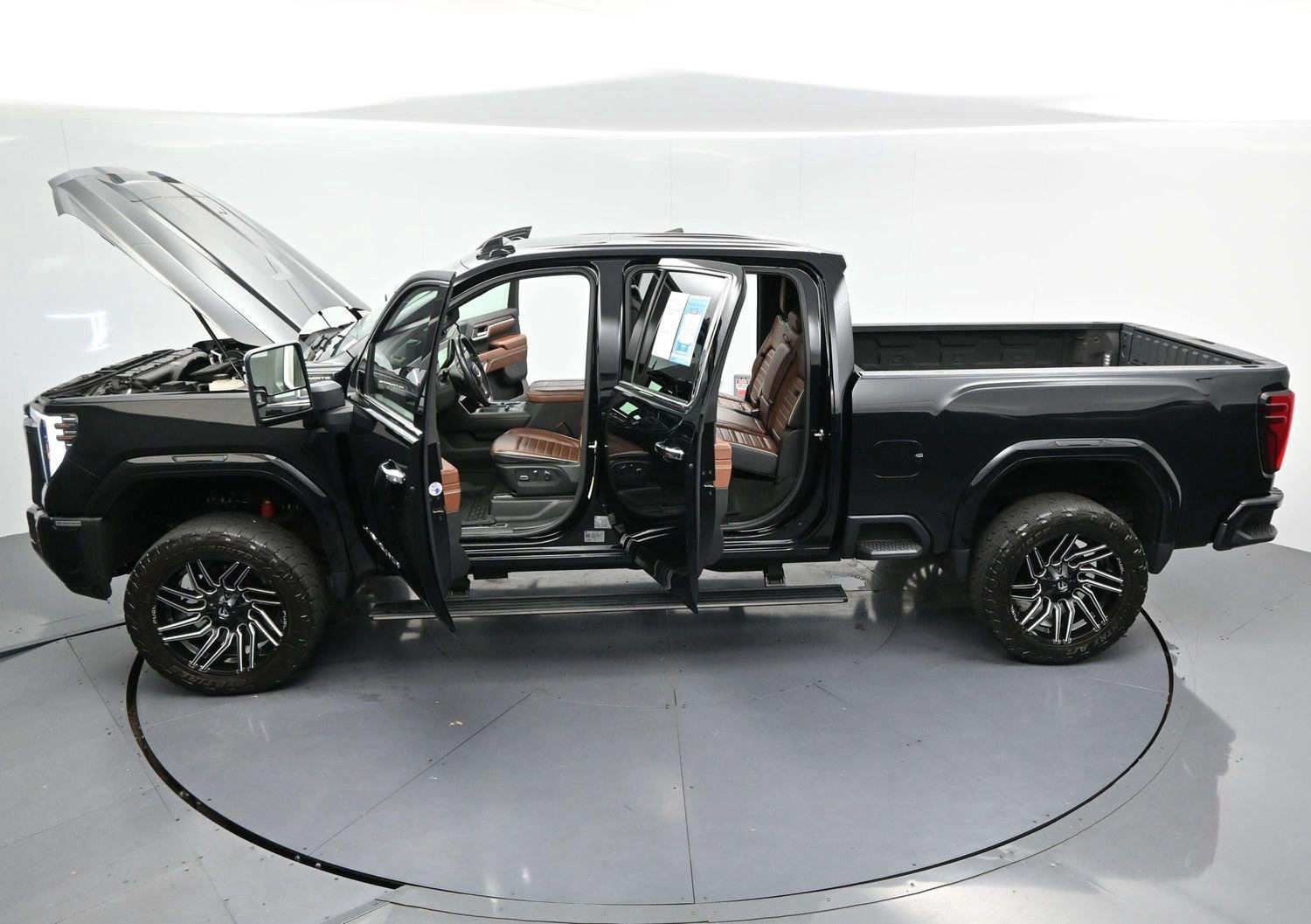 Used 2024 GMC Sierra 2500 Denali Ultimate AWD/4WD image 45