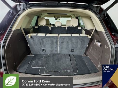 Certified 2022 Ford Explorer Platinum w/ Equipment Group 601A image 32