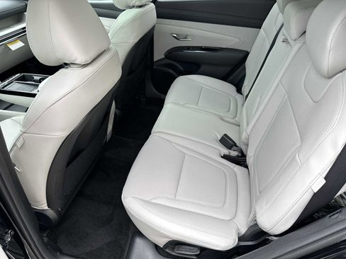 New 2026 Hyundai Tucson Limited w/ Tow & Go Package FWD image 22